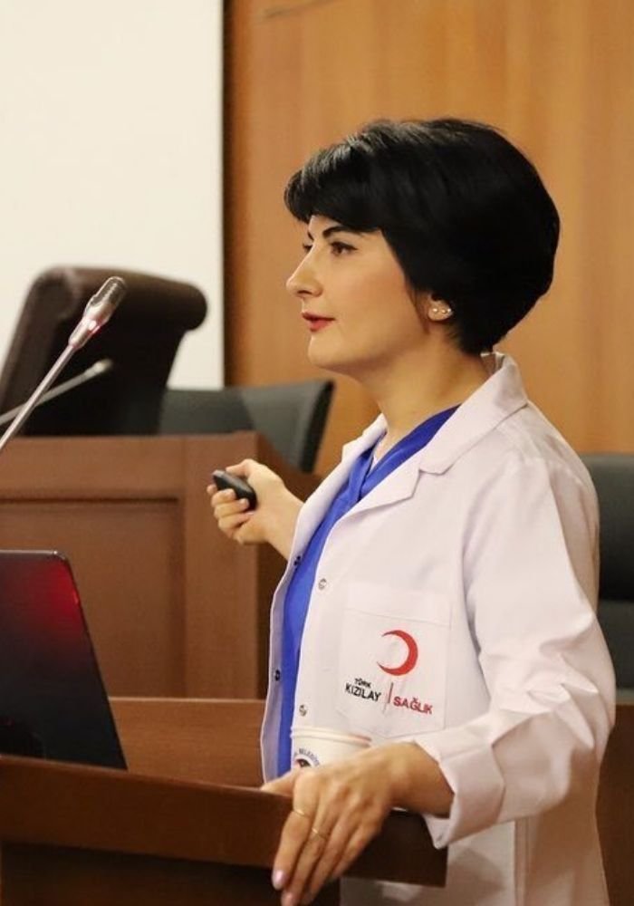 ozge-sever-yesiloglu-1